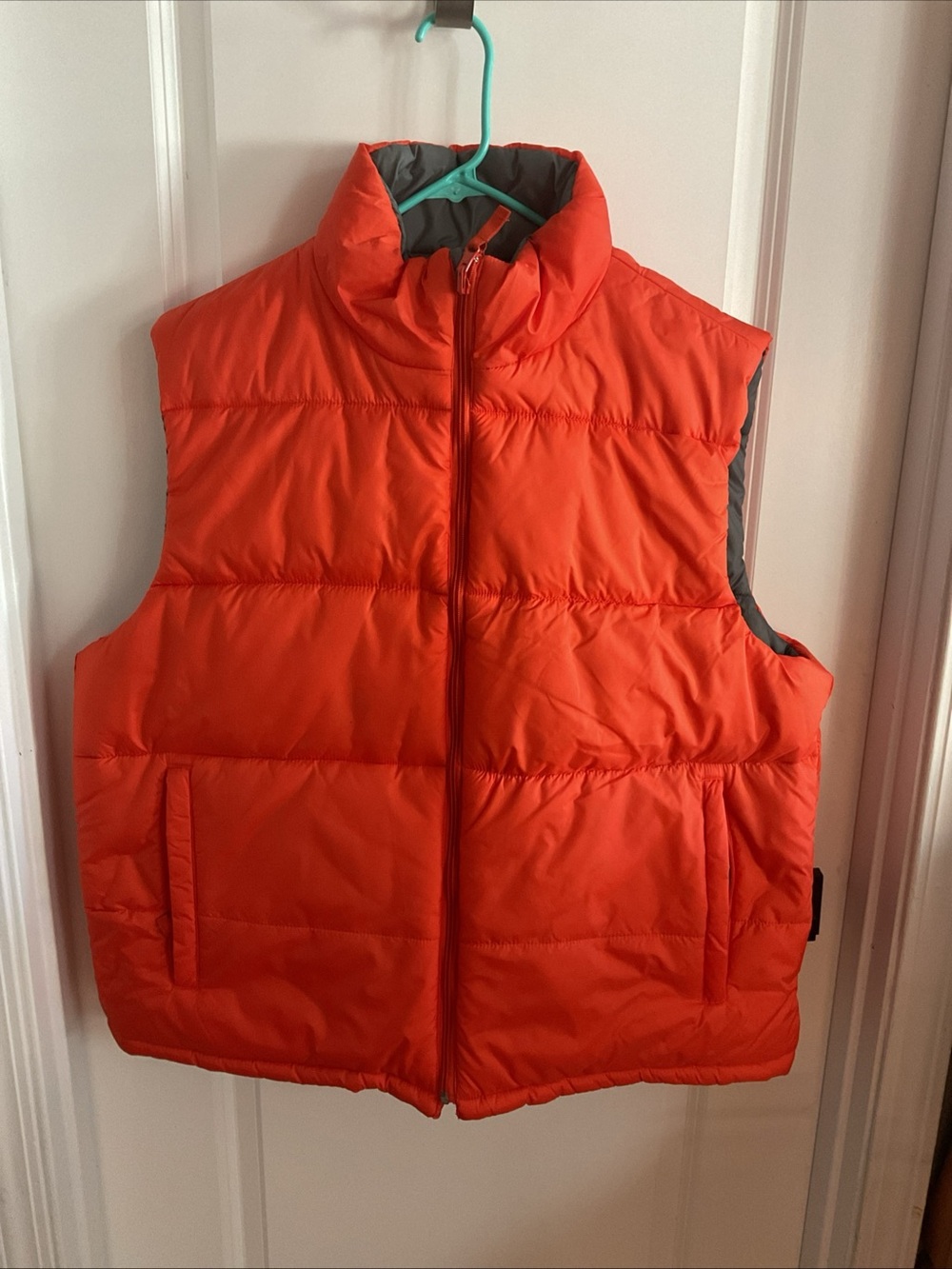 Athletic Works - Bright Orange Reversible Full Zip Quilted Puffer Vest - Men’s L